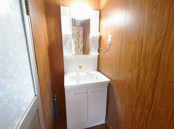 Ɍ_S蒬Řˌ݂̐ʑEʏ