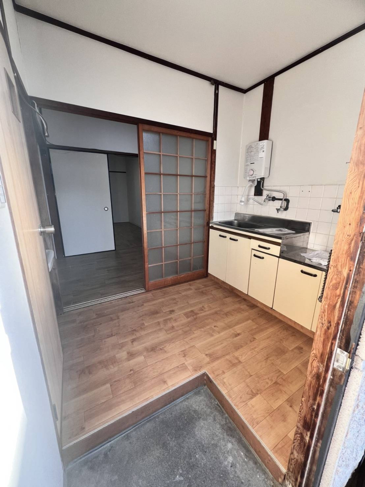 ���{�͓�����s�{���̈꓏����A�p�[�g�̉摜