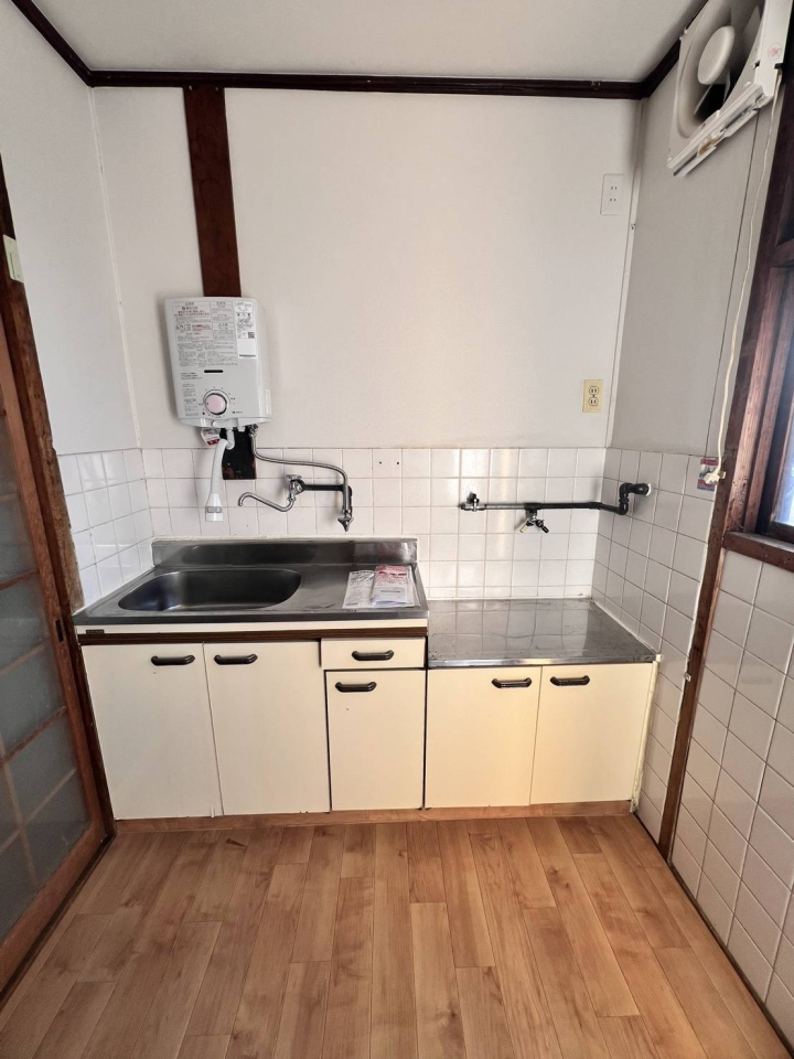 ���{�͓�����s�{���̈꓏����A�p�[�g�̉摜