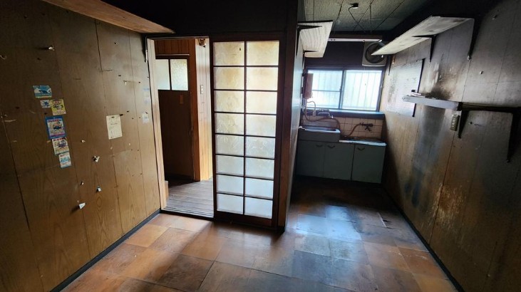 s{ssRȋ˒Očˌ݂̂̑