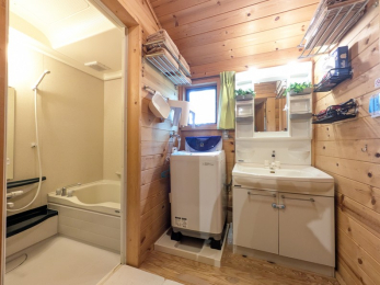 ꌧs}Lm̌ˌ݂̐ʑEʏ