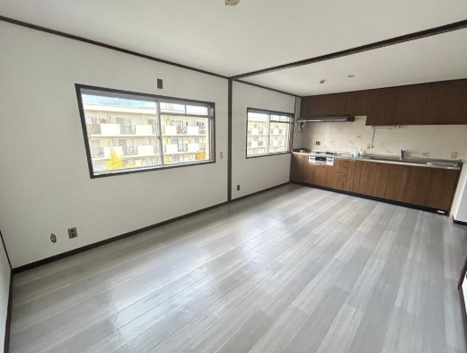 ���{�����s���R2����45-7�̓����}���V�����̂��̑�����