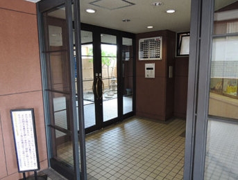 ���Ɍ��_�ˎs�����抄�˒�2���ڂ̓����}���V�����̃G���g�����X