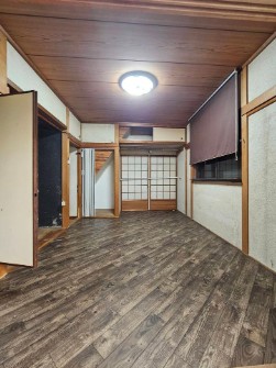 ���{���Ύs���c4���ڂ̌ˌ����݂̂��̑�����