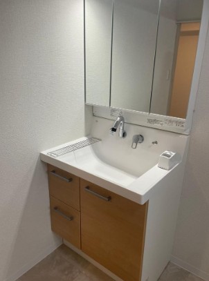 ���Ɍ��_�ˎs�{���断�@���A�`�����L1262-2�̓����}���V�����̐��ʑ�E���ʏ�