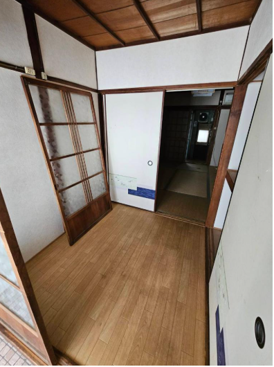 {sZg抡c9ڂ̌ˌ݂̂̑