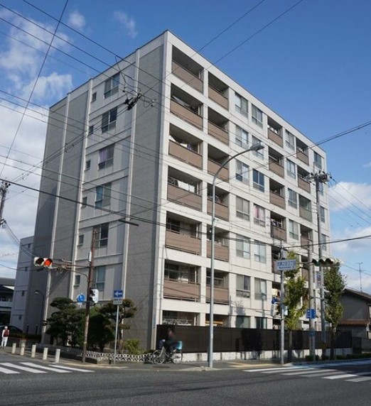 ���Ɍ����s���ɔV��4����1-8�̓����}���V�����̌��n�O�ώʐ^