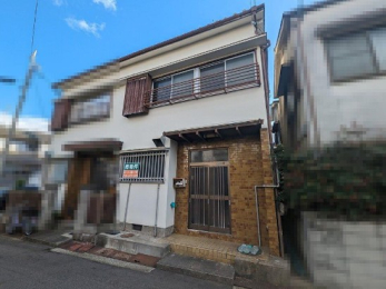 ���Ɍ����s���l��4���ڂ̌ˌ����݂̌��n�O�ώʐ^