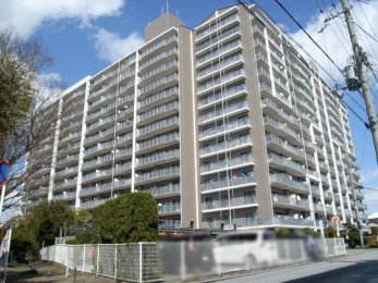 ���ꌧ���l�s������868-1�̓����}���V�����̌��n�O�ώʐ^