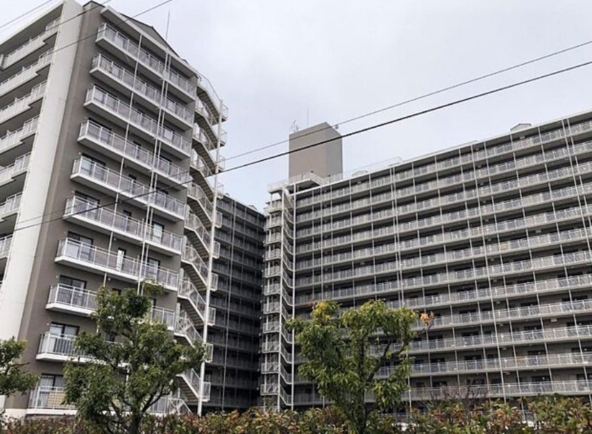 ���ꌧ���l�s������868-1�̓����}���V�����̌��n�O�ώʐ^