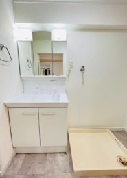 ���{���s��������2����15-4�̓����}���V�����̐��ʑ�E���ʏ�