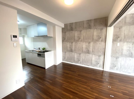 Ɍ_ˎs扺͌4ڂ̓}V̂̑